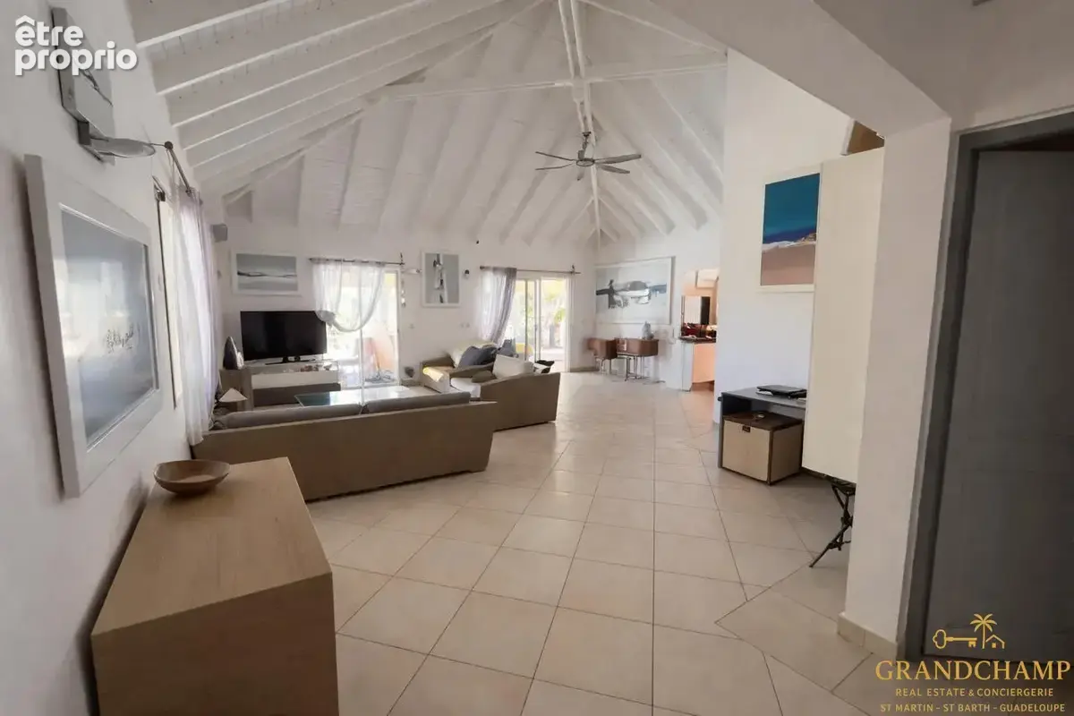 Baie Orientale   Villa avec piscine, 2 chambres + mezzanine - possibilité T2 independant - photo 14