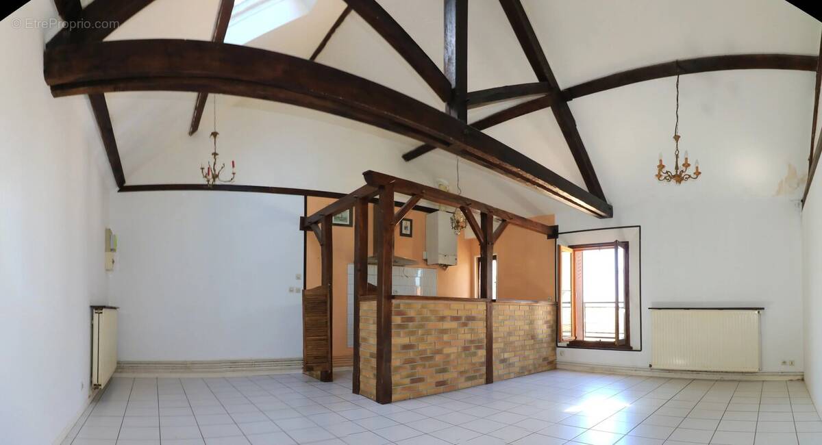 Appartement à DECIZE