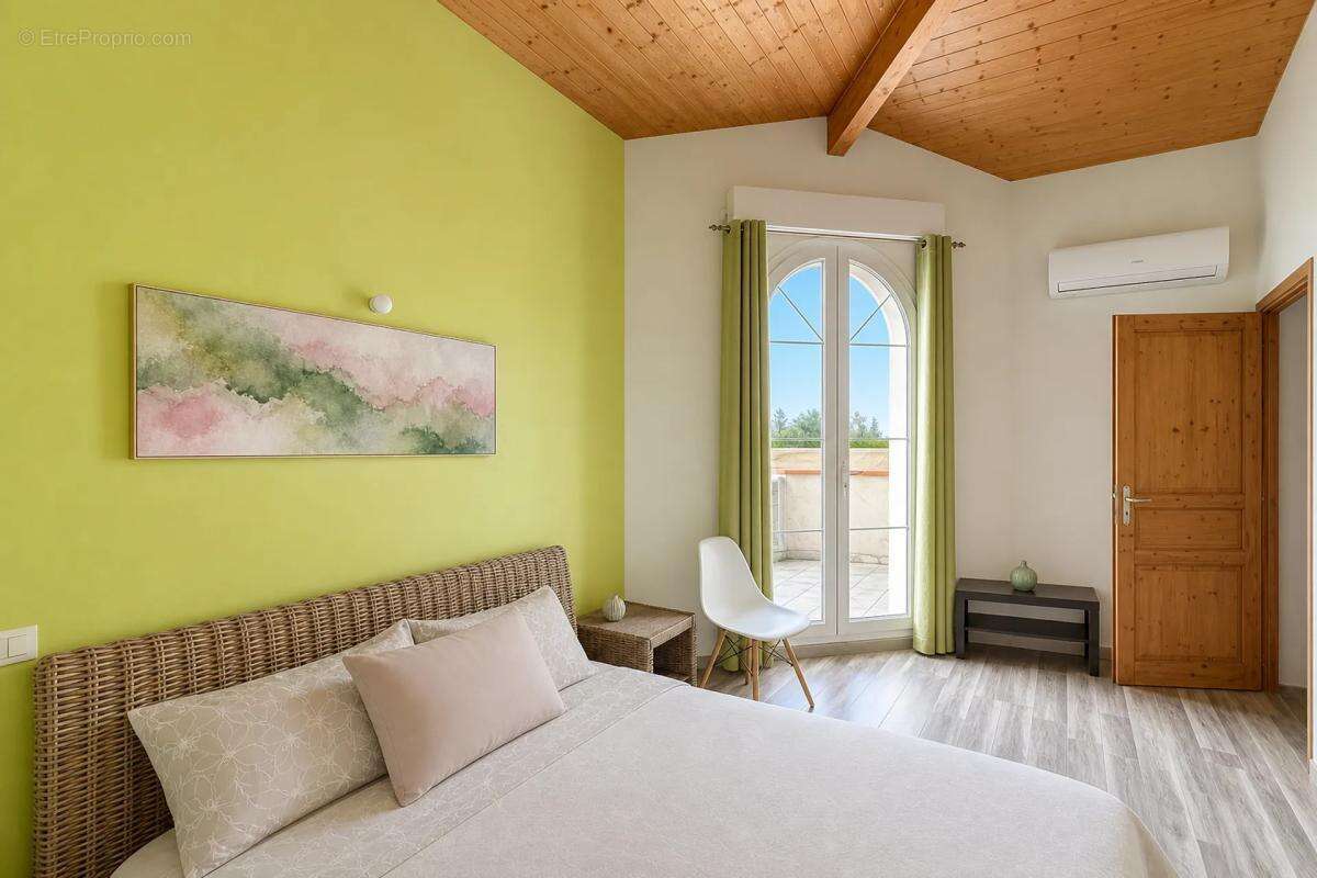 Maison à CASTELSARRASIN