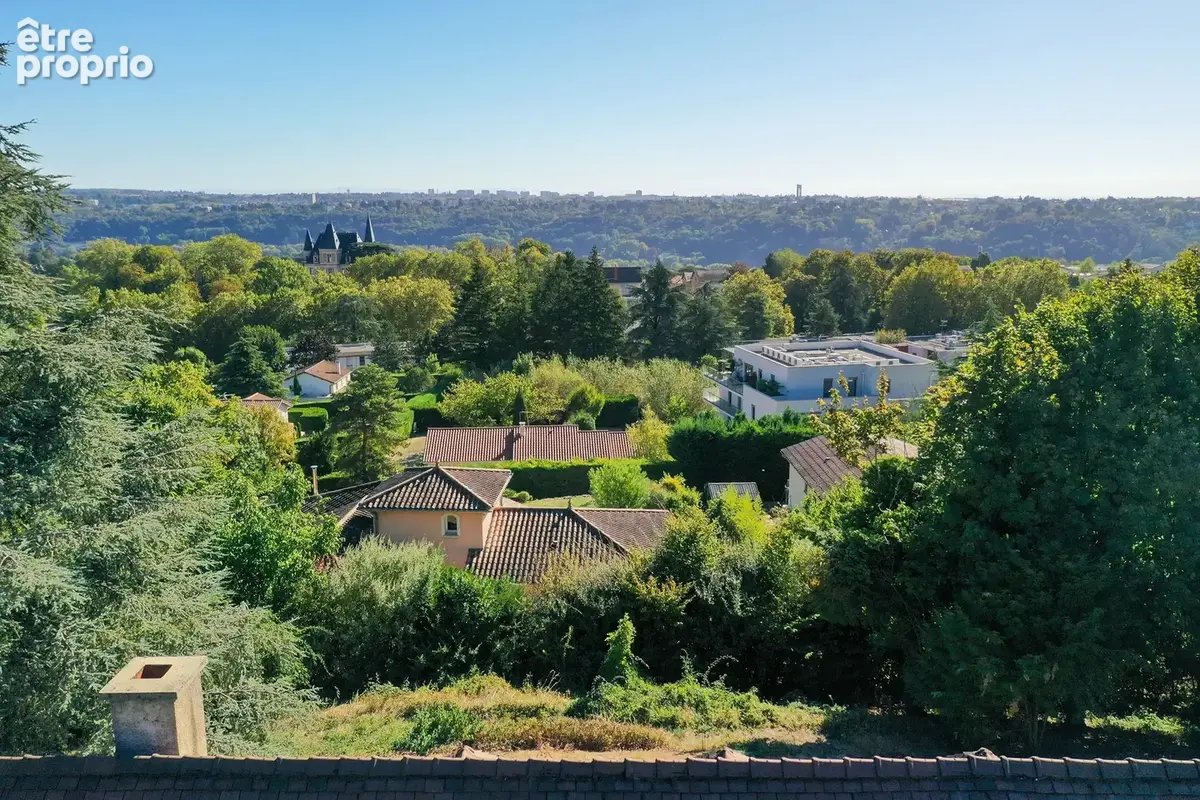 Photo Maison à Saint-Cyr-Au-Mont-D'or au prix de 1 300 000€