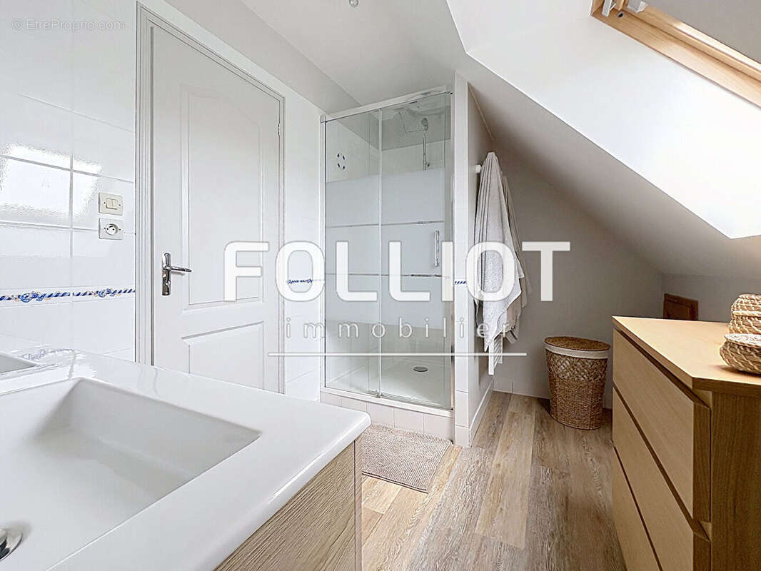 Maison à TORIGNI-SUR-VIRE