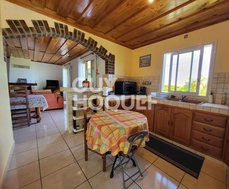 Maison à SAINT-JOSEPH