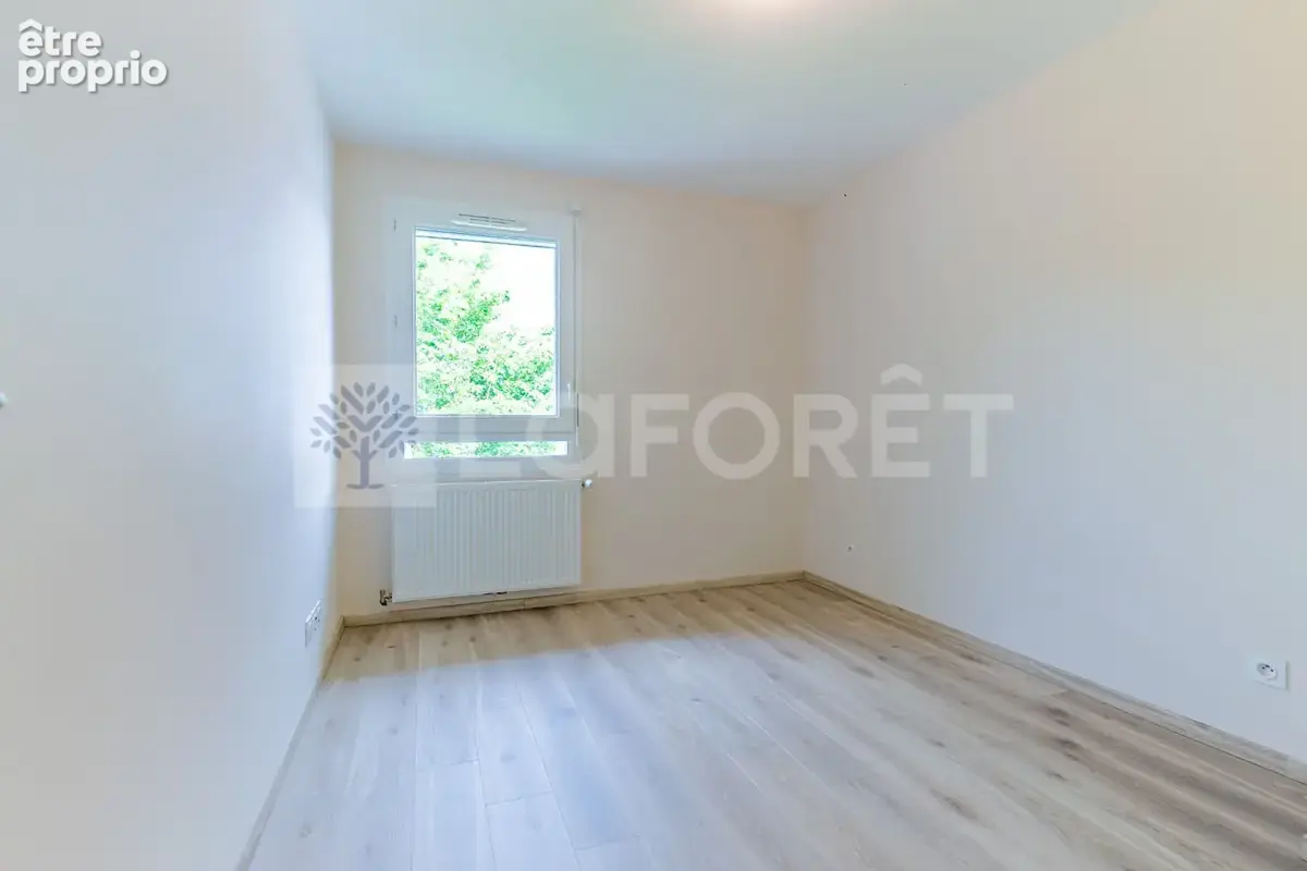 Agence immobiliere laforet - "bambou" - annecy / seynod - appartement t3 de 79.91m² - terrasse de 42.94m² - place de stationneme - photo 7