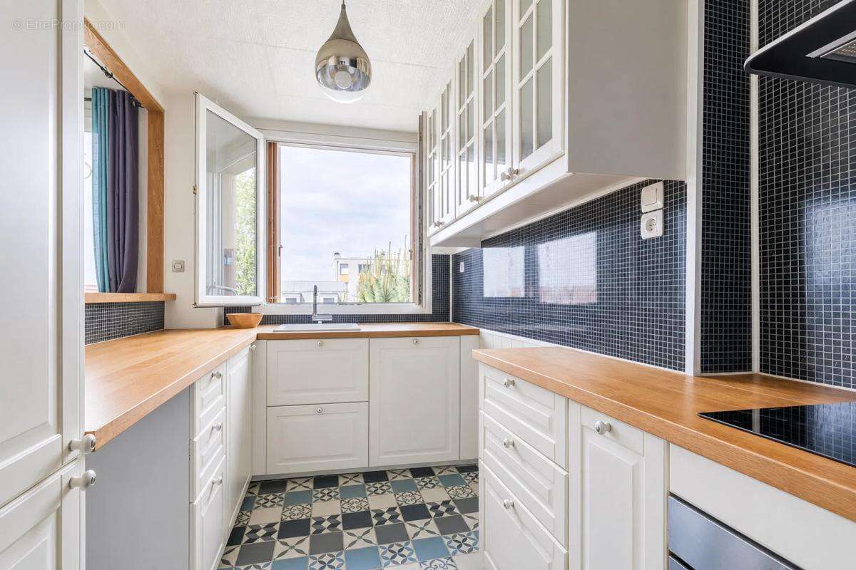Appartement à COLOMBES