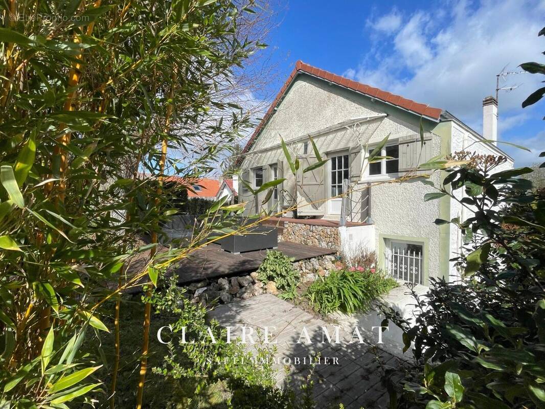 Photo 1 - Maison à MONTFORT-L'AMAURY