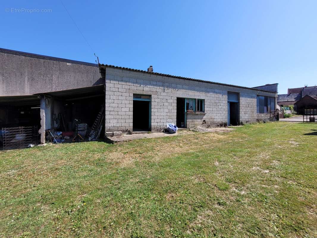 Maison à GRANDCOURT