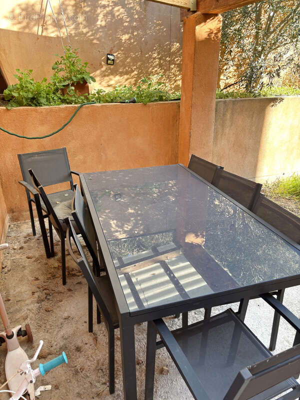Espace jardin et 2 places de parking - photo 17