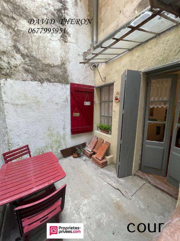 Maison à SAINT-ANDRE-DE-VALBORGNE