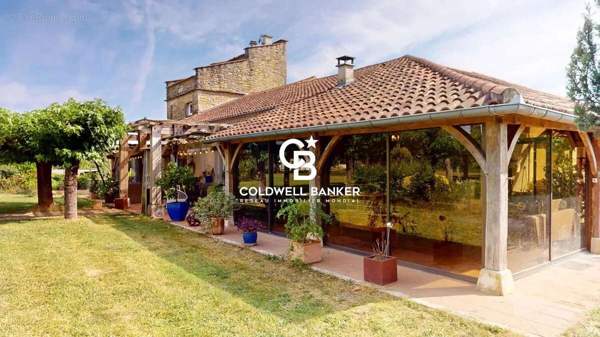Un domaine de vie et de réception au cœur du Quercy - photo 3