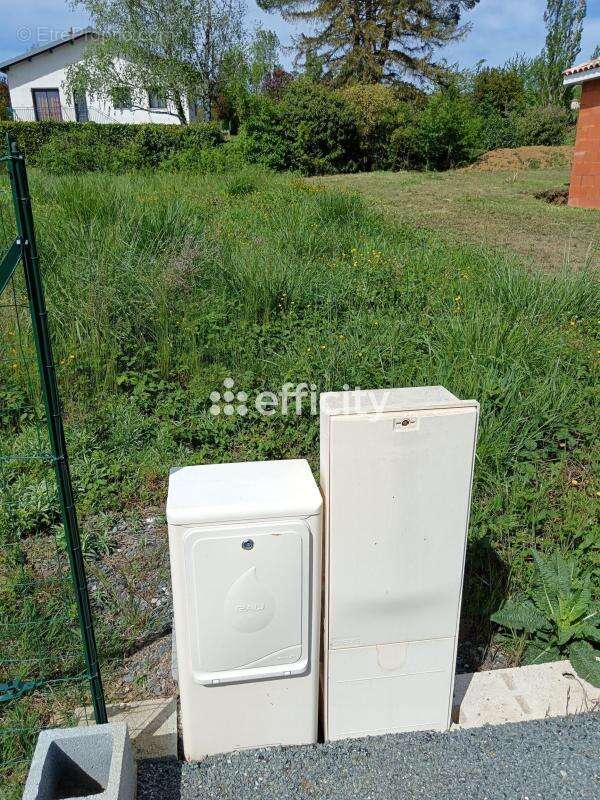 Terrain 750 m² à Senouillac  - photo 4