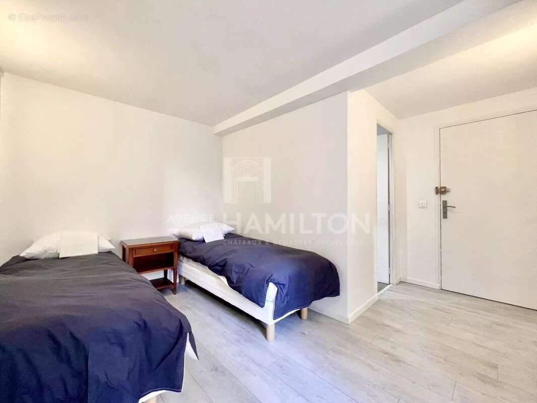 Appartement à VALBONNE