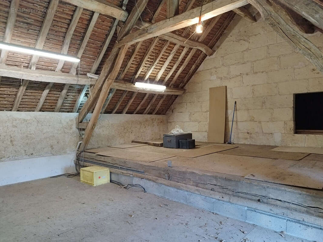 Maison à VARENNES-SUR-FOUZON