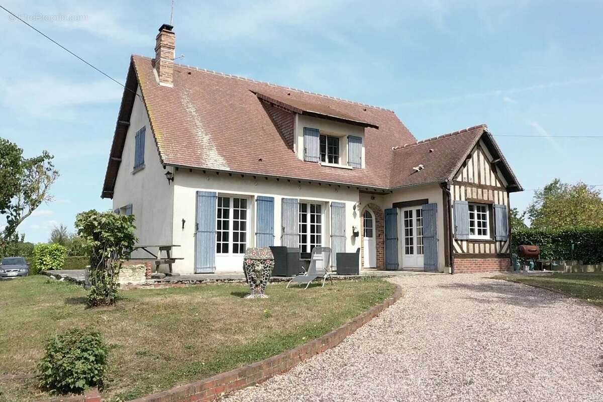 A ETE VENDUE PAR NOS SOINS   .......   BELLE CONTEMPORAINE DE 120 M² HAB, sur Sous-Sol complet et Plus de 1 350 m² de Terrain. - photo 37