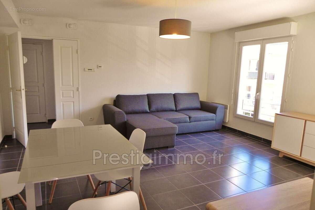 Appartement à MANDELIEU-LA-NAPOULE
