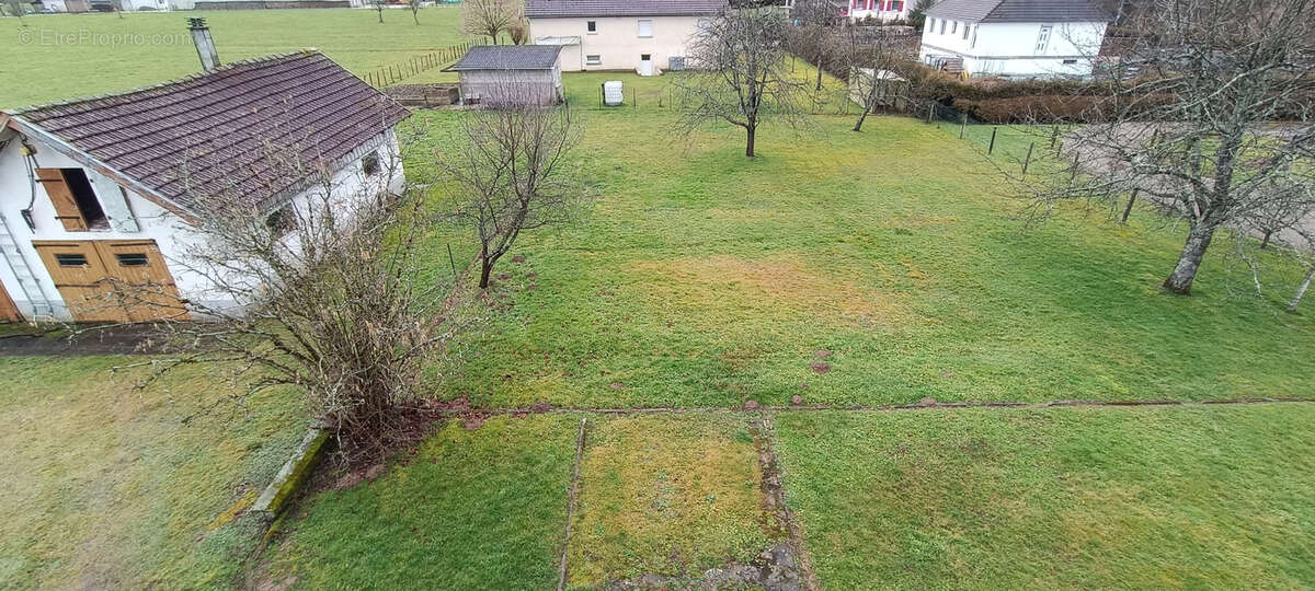 Maison à FOUGEROLLES