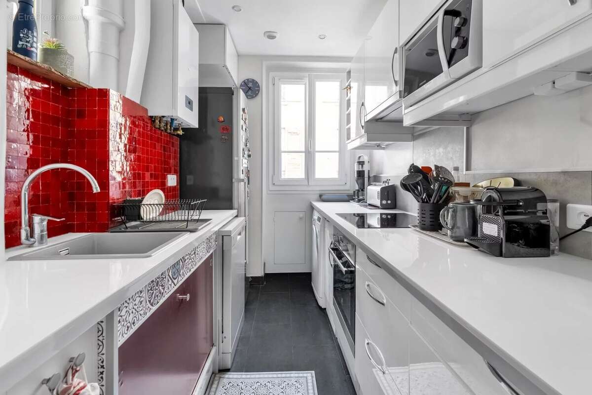 Appartement à LEVALLOIS-PERRET