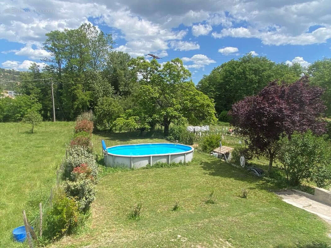 Maison 200 m² à Saint-Ambroix  - photo 4