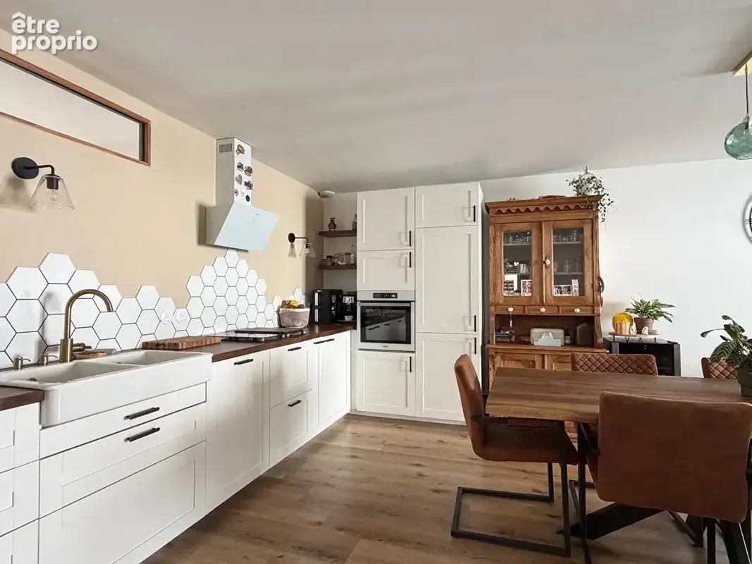 Griesheim-près-Molsheim : appartement de 88 m² entièrement rénové, terrasse plein sud de 24 m², garage et parking privatif - photo 4