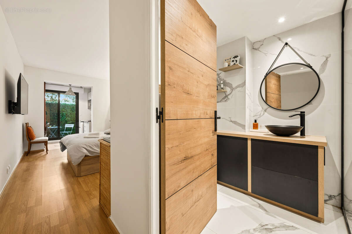 Appartement à LE CANNET