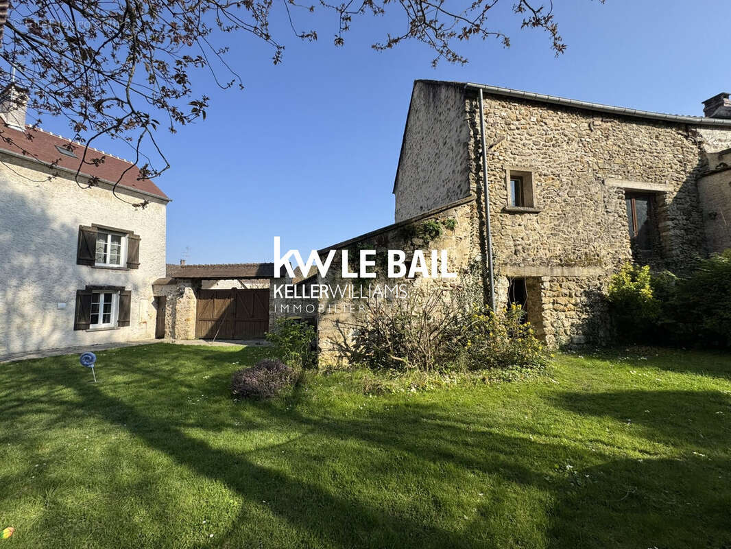 Maison à FREMAINVILLE
