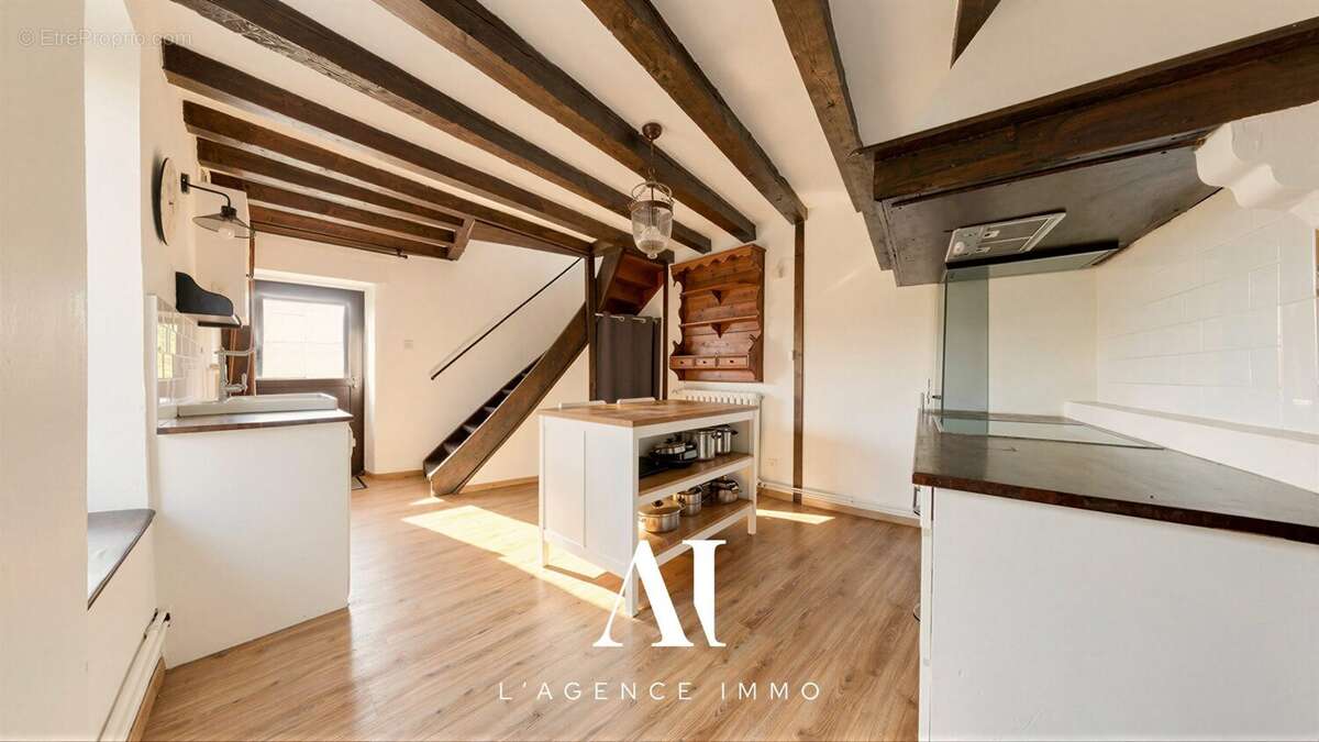 Maison à DIVONNE-LES-BAINS