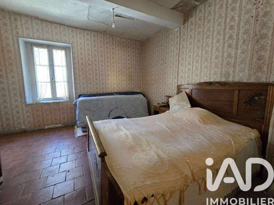 Maison 100 m² à Villeseque-Des-Corbieres  - photo 5