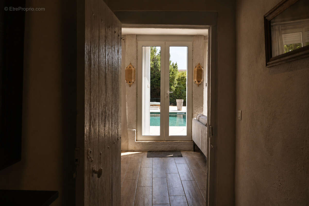 Maison de caractère avec piscine et doubles garages quartier Pasteur - photo 17
