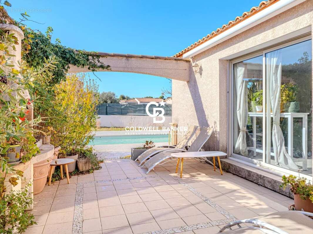 Maison à SATURARGUES