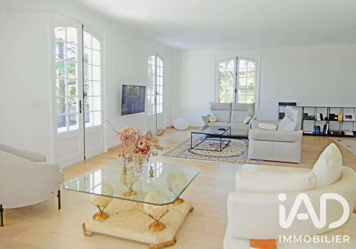 Maison 361 m² à Blois  - photo 5