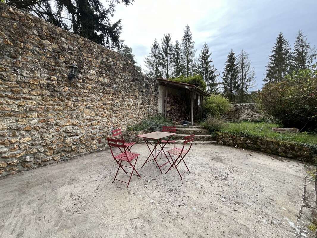 Maison à LEVIS-SAINT-NOM