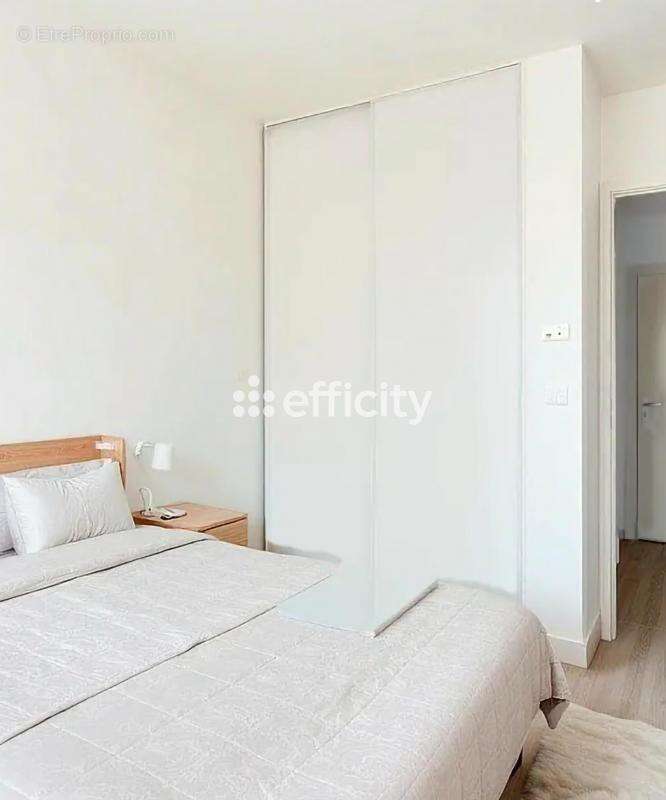 Appartement à GRIMAUD