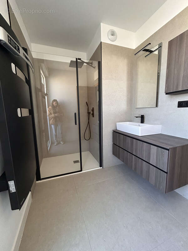 Appartement à CASTRIES