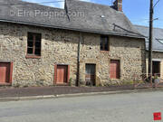 Maison à LA BAZOUGE-DES-ALLEUX