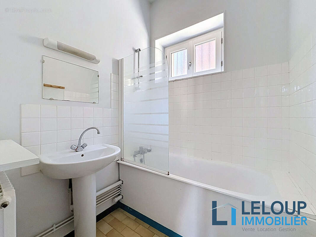 Appartement de charme avec cour privative de 35 m² - Rouen Saint-Marc / CHU - photo 9
