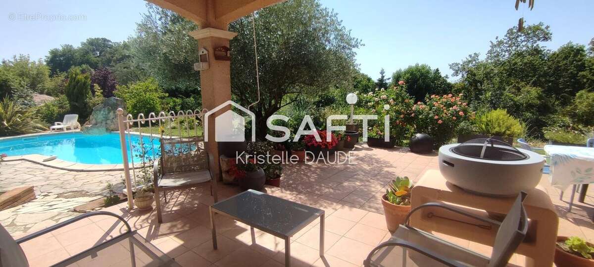 Photo 3 - Maison à CORBARIEU