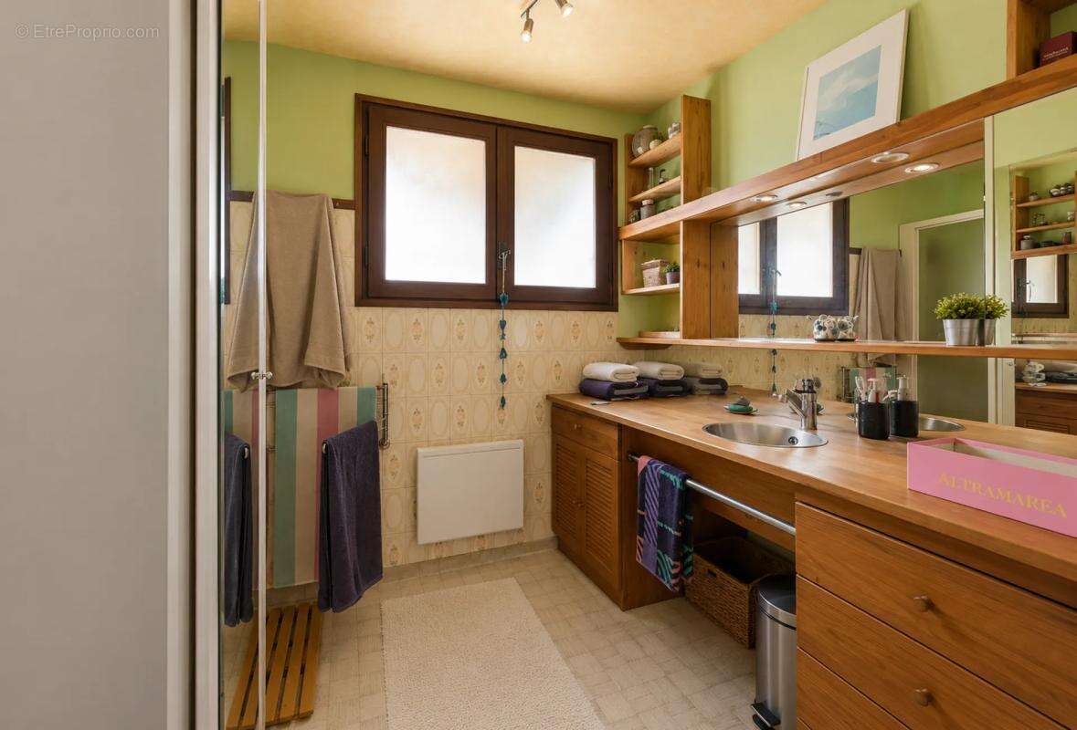 Maison de caractère louée à Ambarès-et-Lagrave - photo 17
