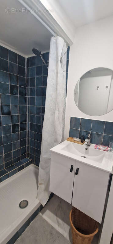 Appartement à MARSEILLE-6E