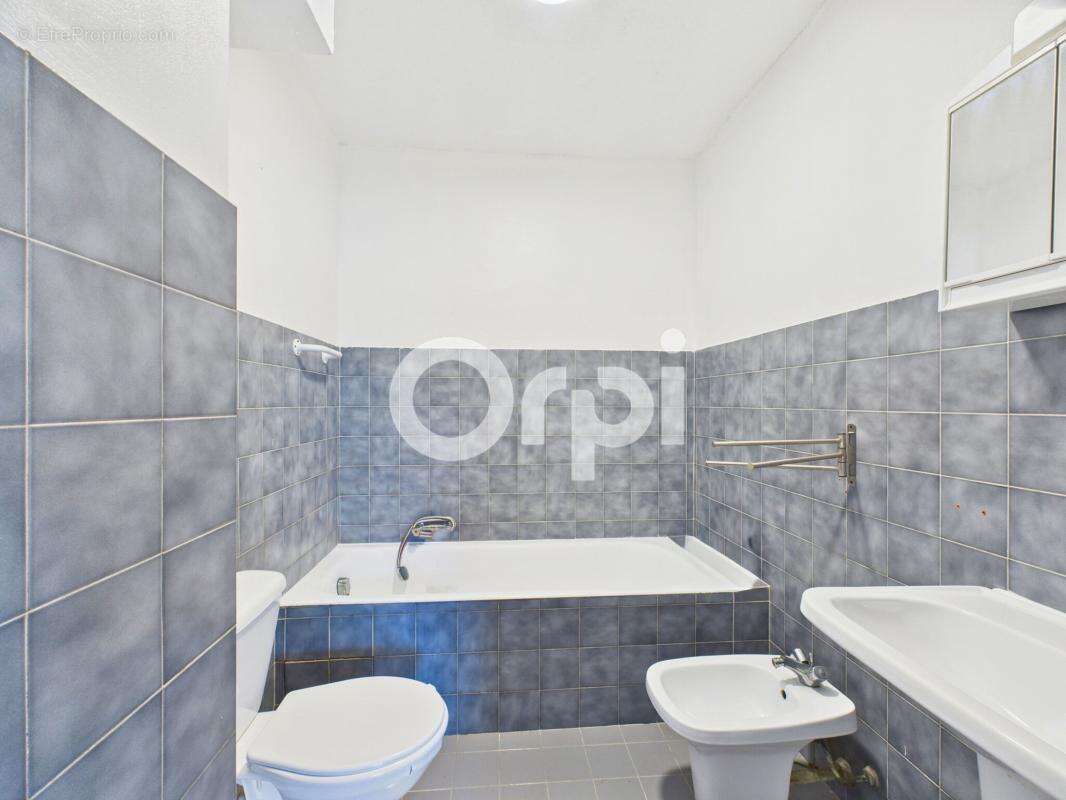 Appartement à MANDELIEU-LA-NAPOULE