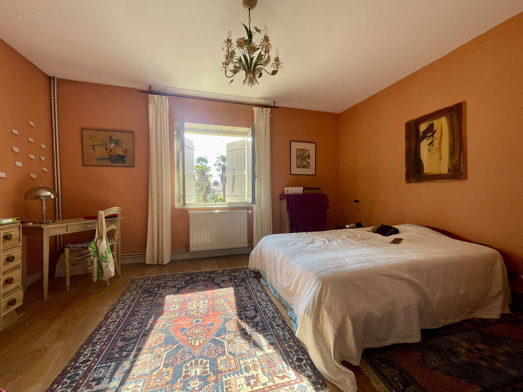 Maison à VIC-EN-BIGORRE