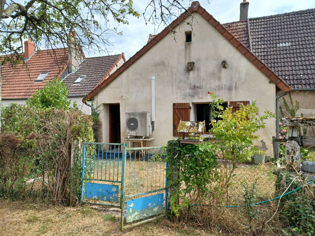 Maison à NARCY
