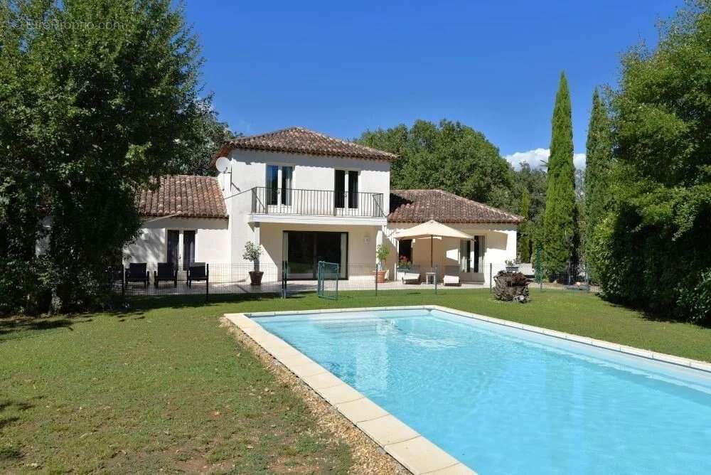 Maison à SAINT-PAUL-EN-FORET