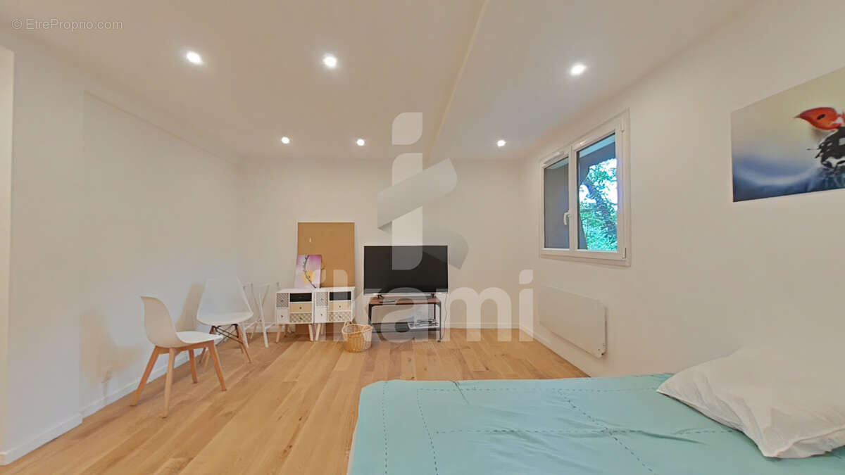 Appartement à MOUTIERS