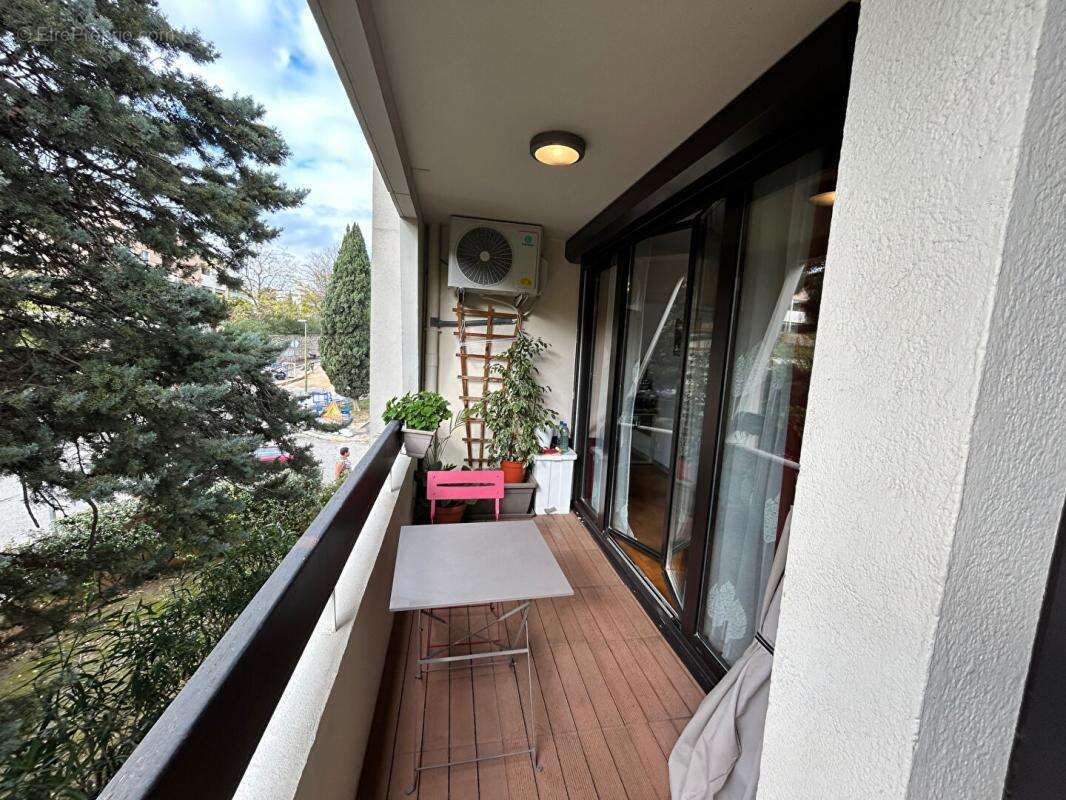 Appartement à MARSEILLE-12E