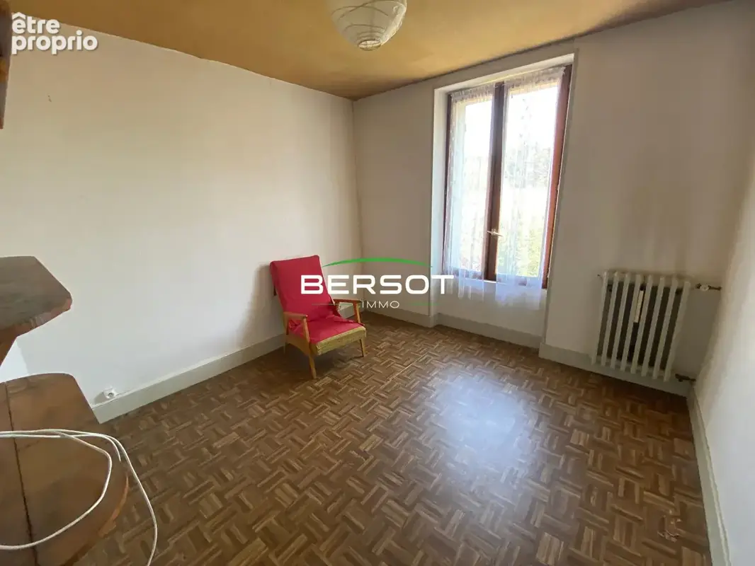 Port sur Saone, maison F7 avec Vaste dépendance - photo 5