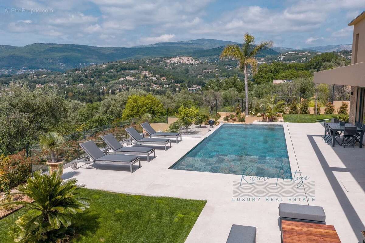 Maison à OPIO