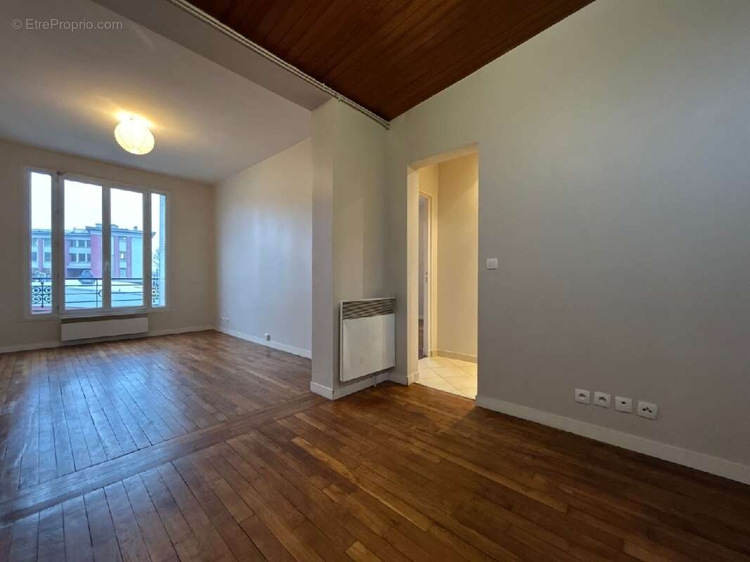 Appartement à NOISY-LE-SEC