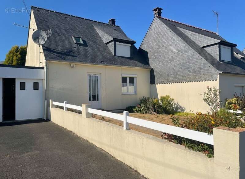 Maison à vendre DPE D à GUINGAMP  (22) - photo 14