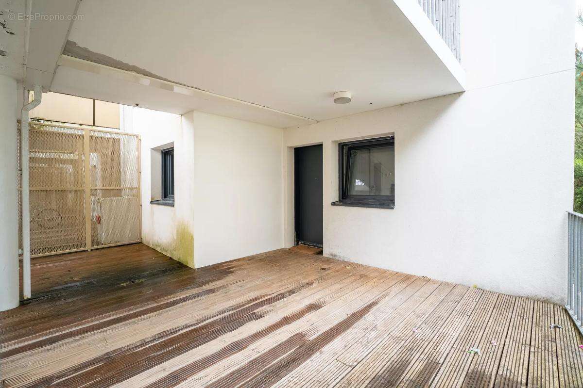 Appartement à VILLENAVE-D'ORNON