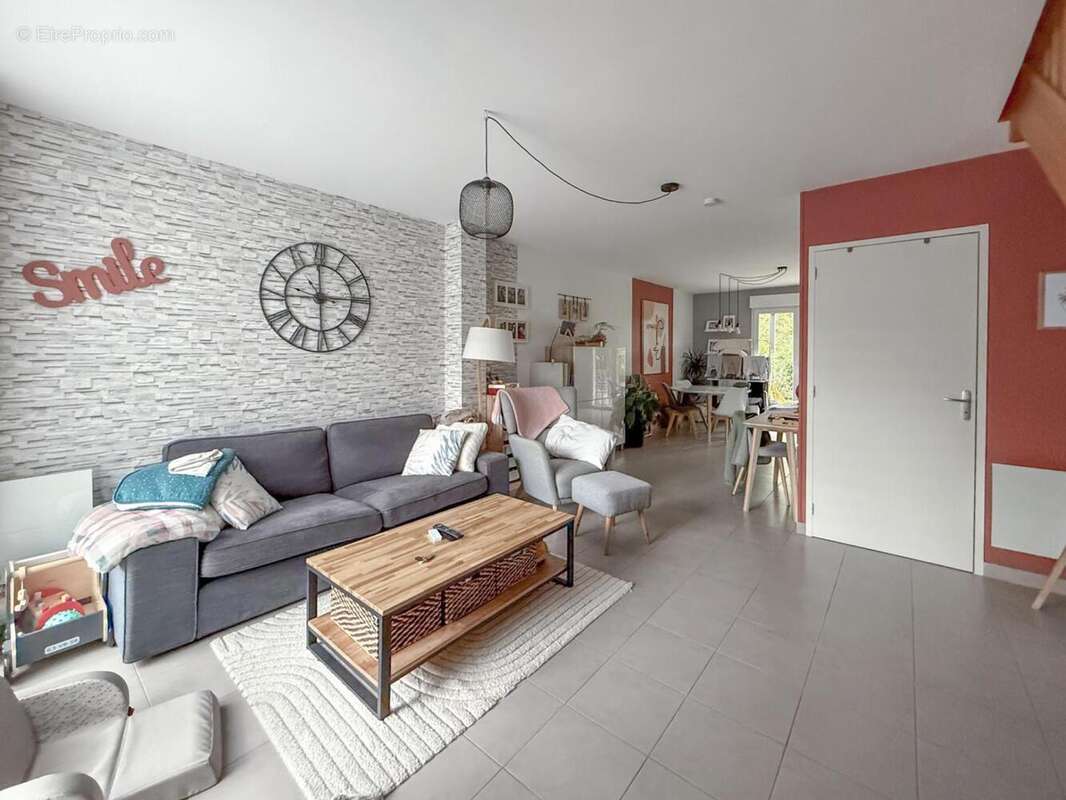 MASSON 24 - Appartement à GEVEZE