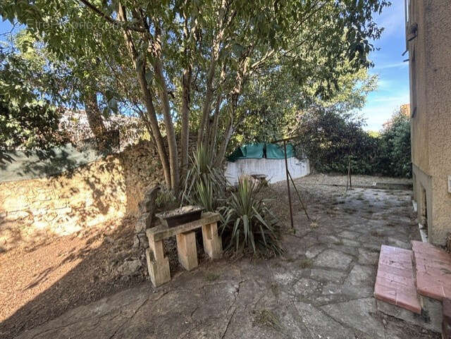 Montpellier, villa F7 de 156 m2 proche C.V / parcelle de  450 m2 - photo 11